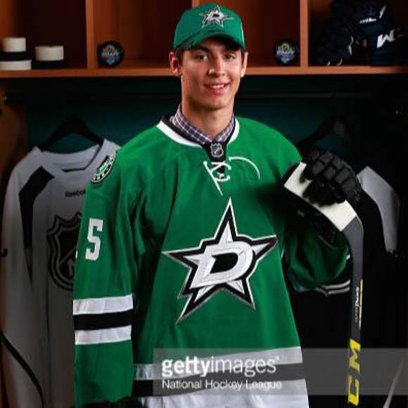 Meet your Posher, Chris - Picture 1 of 1